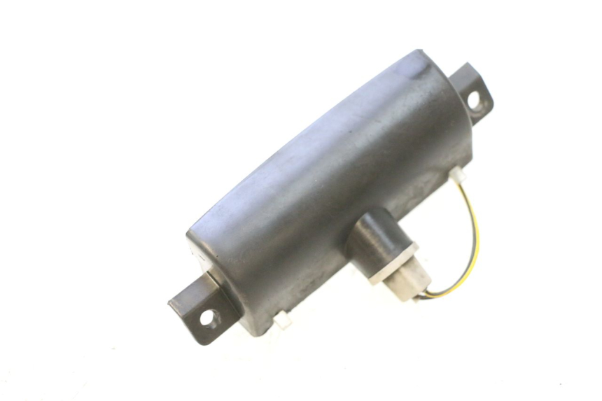 photo de LUCE TARGA PIAGGIO MP3 125 (2006 - 2014) - Zoom sullo stato d'uso