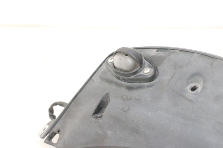 photo de LUCE TARGA PIAGGIO MP3 500 (2016 - 2018) - Primo piano tecnico