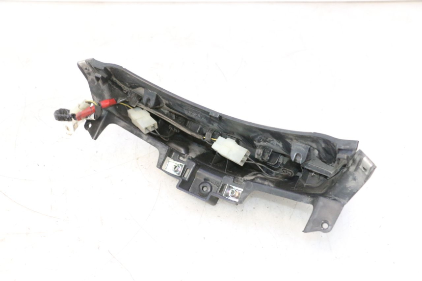 photo de LUCE TARGA PIAGGIO MP3 500 (2016 - 2018) - Dettagli dei punti di fissaggio