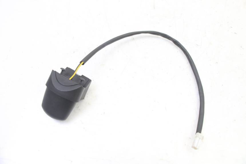 photo de LUCE TARGA PIAGGIO NRG POWER PUREJET 50 (2018 - 2021) - Altra angolazione