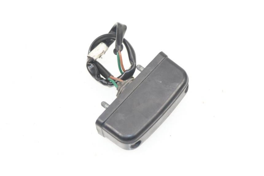 photo de Illuminazione della targa HONDA PCX (JF28) 125 (2009 - 2011) - Zoom sullo stato d'uso