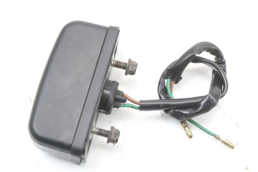 photo de Illuminazione della targa HONDA PCX (JF28) 125 (2009 - 2011) - Altra angolazione