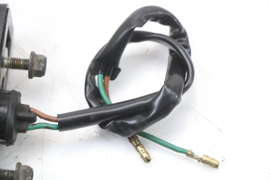 photo de Illuminazione della targa HONDA PCX (JF28) 125 (2009 - 2011) - Primo piano tecnico