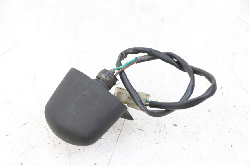 photo de LUCE TARGA PEUGEOT SATELIS 125 (2013 - 2018) - Zoom sullo stato d'uso