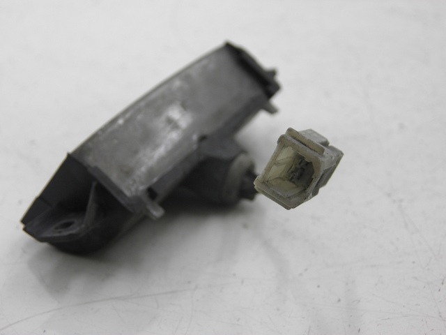 photo de Illuminazione della targa PIAGGIO X8 125 (2004 - 2007) - Dettaglio del componente