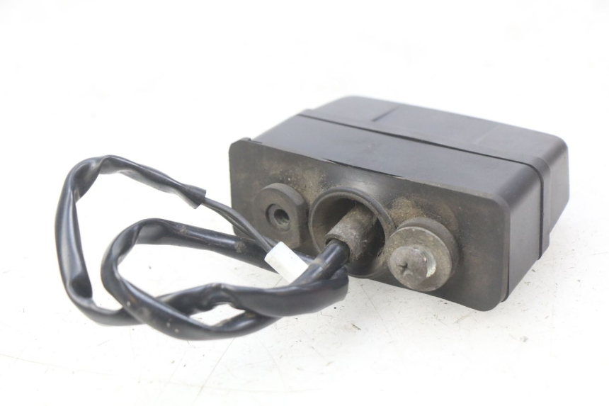 photo de ILLUMINAZIONE TARGA SUZUKI SIXTEEN 125 (2008 - 2010) - Dettaglio del componente