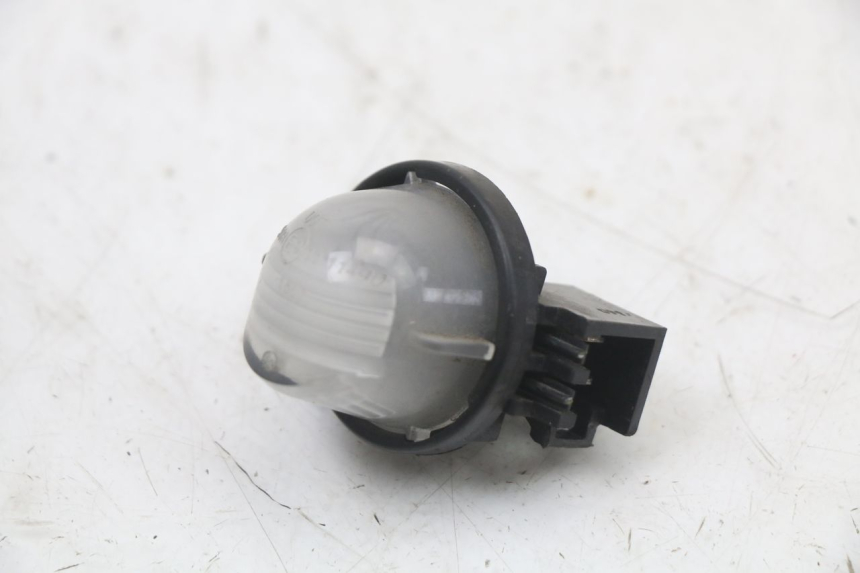 photo de LUCE TARGA SUZUKI BURGMAN 125 (2018 - 2021) - Vista principale