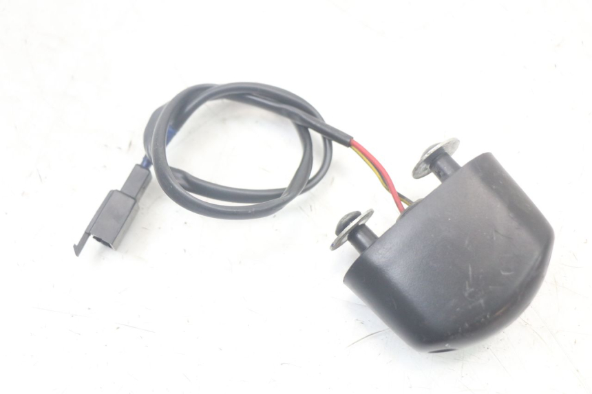 photo de ILLUMINAZIONE TARGA KAWASAKI VERSYS ABS 650 (2015 - 2018) - Primo piano tecnico