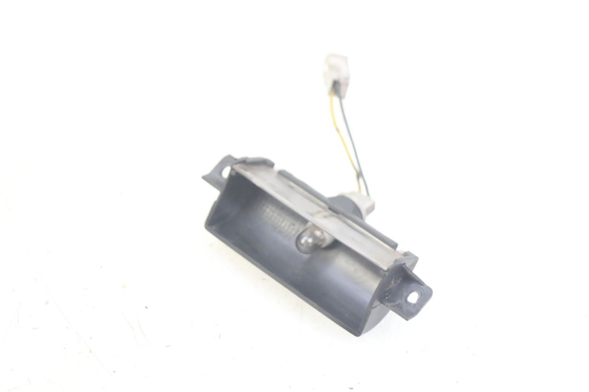 photo de ILLUMINAZIONE TARGA PIAGGIO XEVO - X EVO 125 (2007 - 2017) - Dettaglio del componente