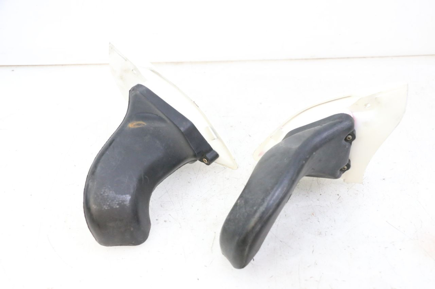 photo de FIANCHETTI RADIATORE YAMAHA FJ 36Y 1100 (1984 - 1985) - Altra angolazione