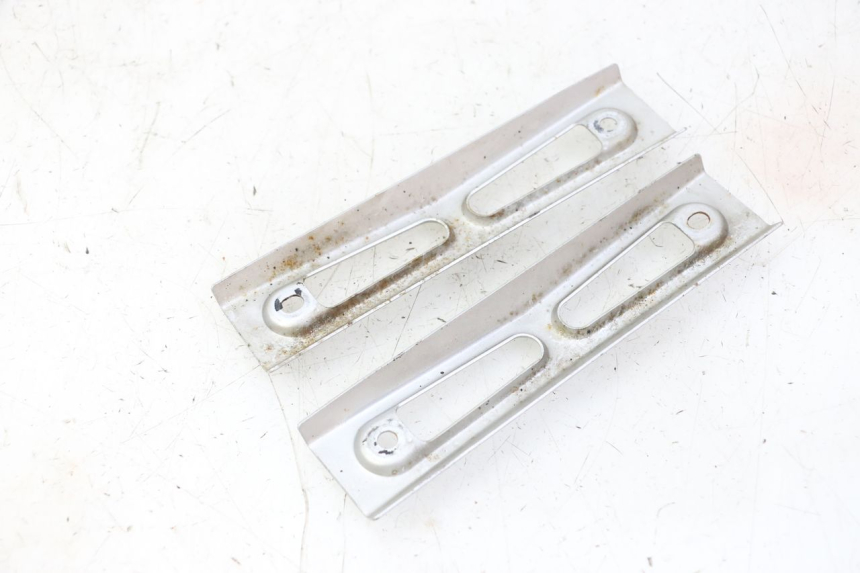 photo de FIANCHETTI RADIATORE YAMAHA FZ6 FAZER S2 600 (2007 - 2011) - Dettaglio del componente