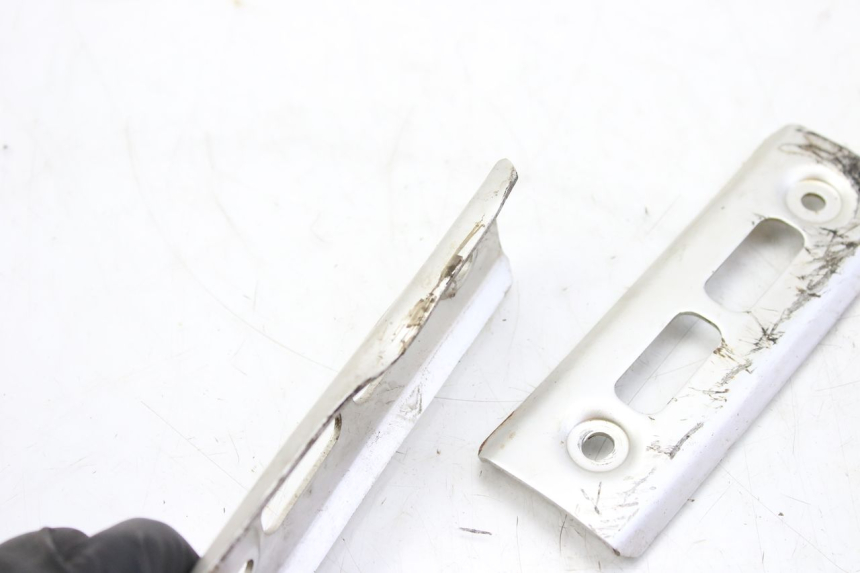 photo de SCUDO RADIATORE YAMAHA FZS FAZER 600 (1998 - 2001) - Zoom sullo stato d'uso