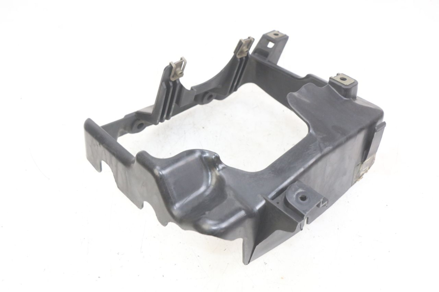 photo de SCUDO RADIATORE APRILIA SCARABEO LIGHT 125 (2007 - 2011) - Dettaglio del componente