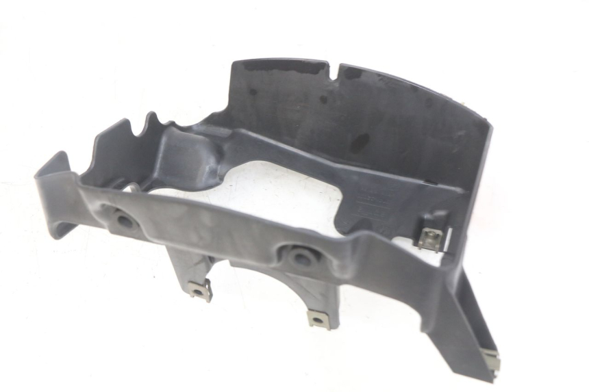 photo de SCUDO RADIATORE APRILIA SCARABEO LIGHT 125 (2007 - 2011) - Zoom sullo stato d'uso