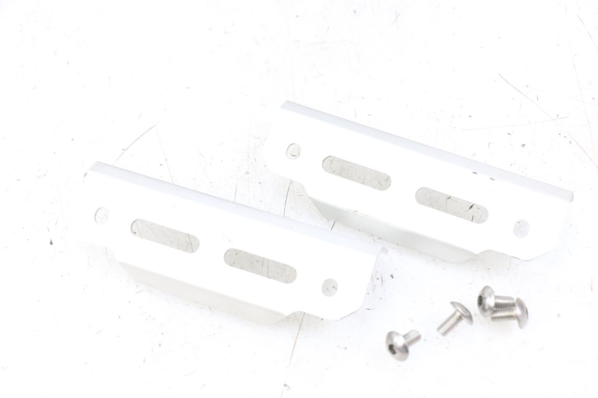 photo de SCUDO RADIATORE SUZUKI SV N 650 (1999 - 2002) - Vista principale