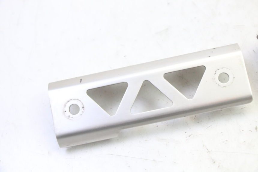 photo de FIANCHETTI RADIATORE SUZUKI SV S 650 (2003 - 2009) - Dettaglio del componente