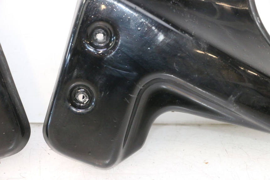 photo de FIANCHETTI RADIATORE YAMAHA XJR 1300 (1998 - 2002) - Primo piano tecnico