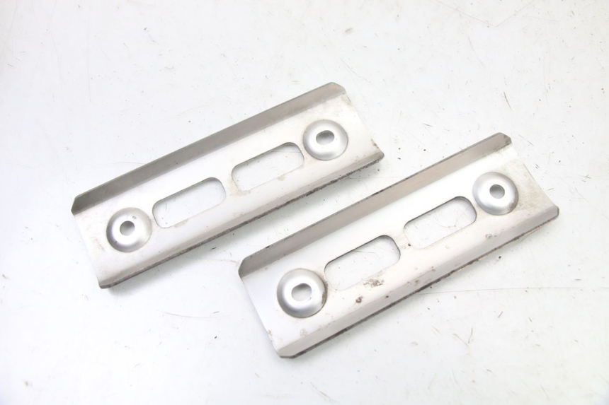 photo de SCUDO RADIATORE YAMAHA FZS FAZER 600 (2001 - 2003) - Primo piano tecnico