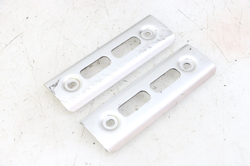 photo de SCUDO RADIATORE YAMAHA FZS FAZER 600 (2001 - 2003) - Vista principale