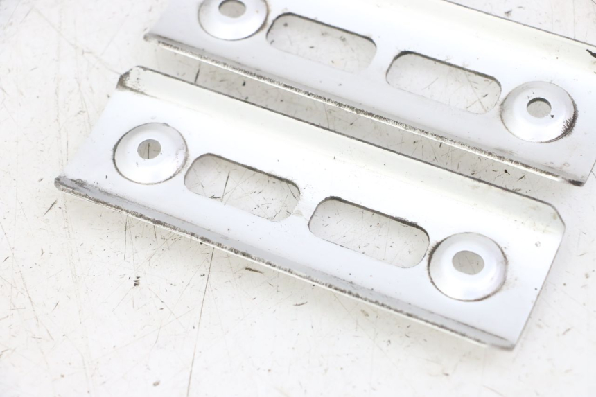 photo de SCUDO RADIATORE YAMAHA FZS FAZER 600 (2001 - 2003) - Dettaglio del componente