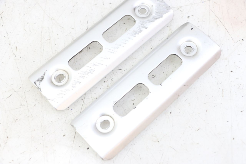 photo de SCUDO RADIATORE YAMAHA FZS FAZER 600 (2001 - 2003) - Primo piano tecnico