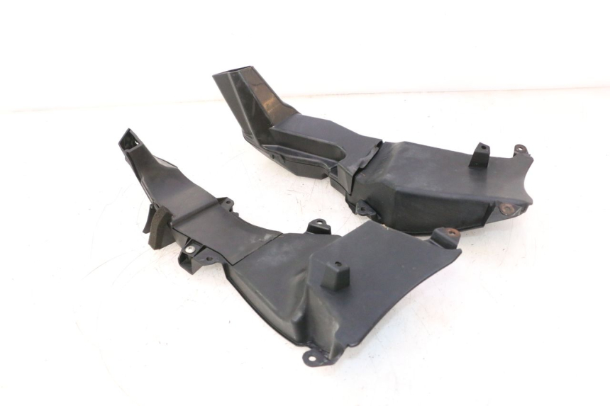 photo de FIANCHETTI RADIATORE YAMAHA YZF R6 600 (2008 - 2009) - Primo piano tecnico