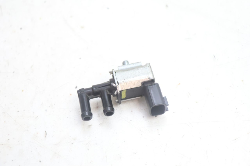 photo de ELETTROVALVOLA CANISTER PIAGGIO ZIP IGET 4T 50 (2021 - 2023) - Dettaglio del componente