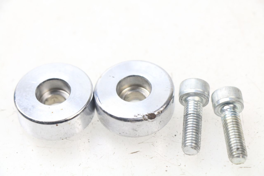 photo de Estremità del manubrio HYOSUNG AQUILA GV 125 (2009 - 2016) - Zoom sullo stato d'uso