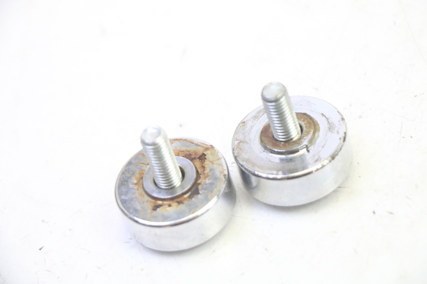 photo de Estremità del manubrio HYOSUNG GV AQUILA 125 (2000 - 2009) - Altra angolazione