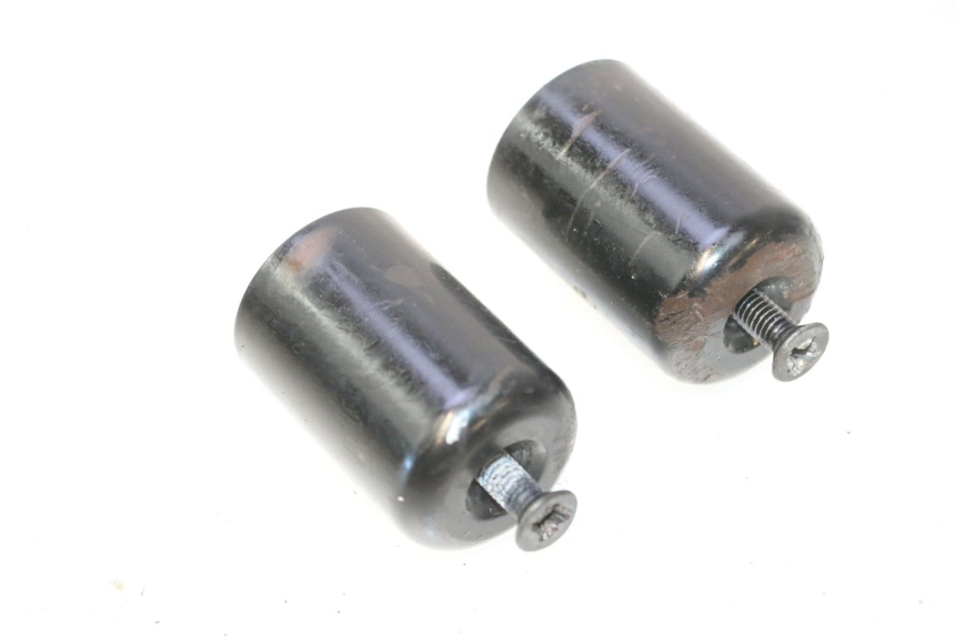 photo de PUNTA DEL MANUBRIO SUZUKI BURGMAN 125 (2007 - 2014) - Dettaglio del componente