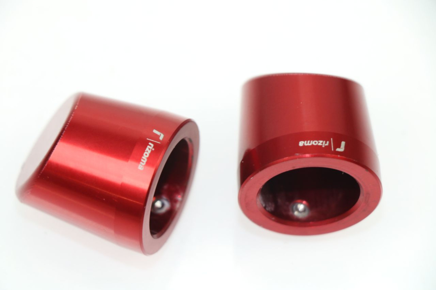 photo de Estremità del manubrio YAMAHA FZ6 FAZER 600 (2007 - 2010) - Zoom sullo stato d'uso