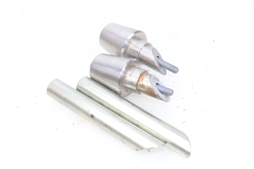 photo de PUNTA DEL MANUBRIO PEUGEOT GEOPOLIS 400 (2007 - 2013) - Zoom sullo stato d'uso