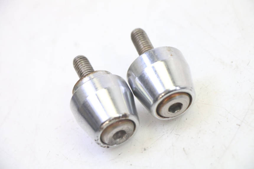 photo de Estremità del manubrio KYMCO GRAND DINK 125 (2008 - 2014) - Zoom sullo stato d'uso