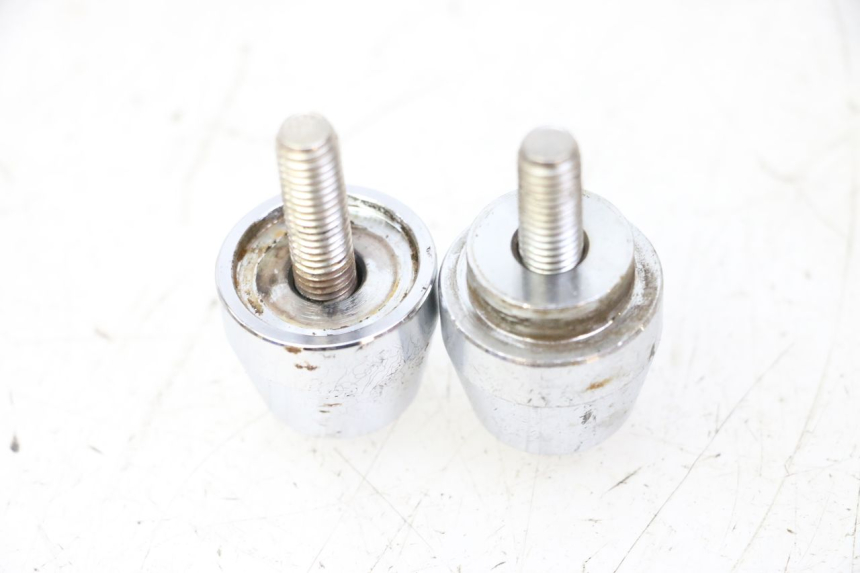 photo de Estremità del manubrio KYMCO GRAND DINK 125 (2002 - 2007) - Zoom sullo stato d'uso