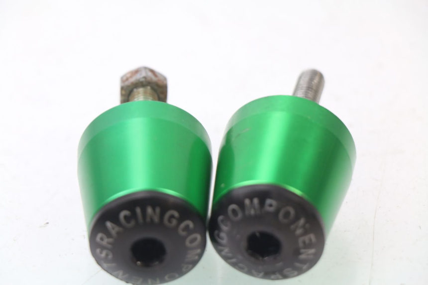 photo de Punta del manubrio SUZUKI GSF N BANDIT 600 (1996 - 1999) - Dettaglio del componente