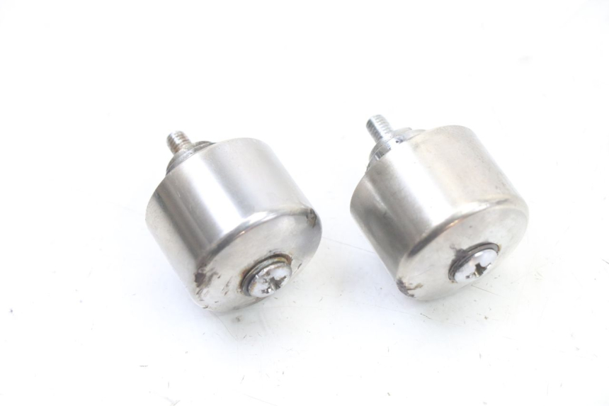 photo de PUNTA DEL MANUBRIO HONDA FES S-WING SWING ABS 125 (2007 - 2015) - Zoom sullo stato d'uso