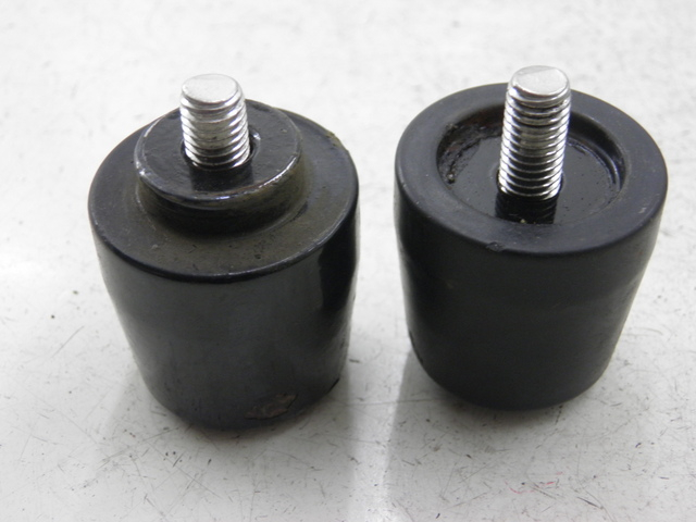 photo de Estremità del manubrio KYMCO AGILITY CITY 16P 125 (2015 - 2021) - Zoom sullo stato d'uso