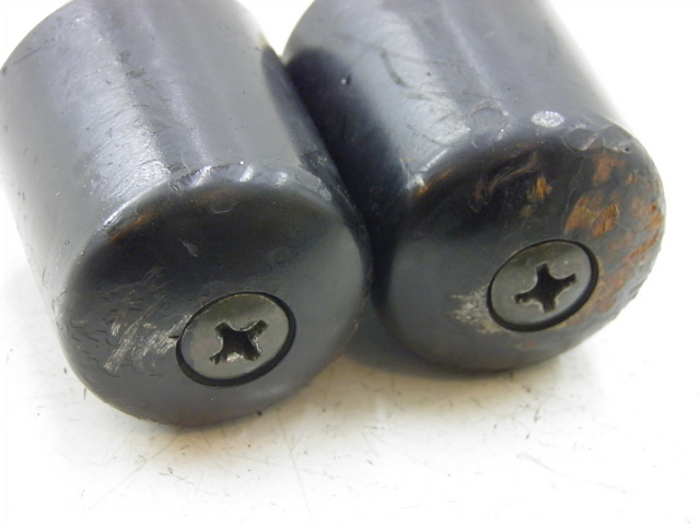 photo de Punta del manubrio KYMCO QUANNON NAKED 125 (2010) - Zoom sullo stato d'uso