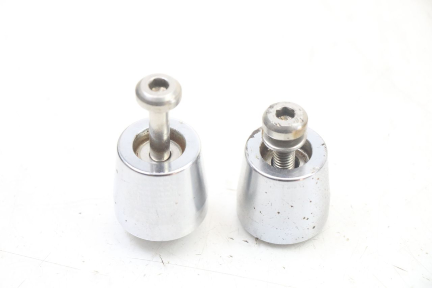 photo de Estremità del manubrio KYMCO XCITING 500 (2007 - 2010) - Dettaglio del componente