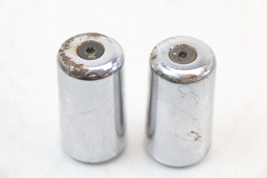 photo de PUNTA DEL MANUBRIO PIAGGIO LIBERTY 4T 50 (2004 - 2008) - Zoom sullo stato d'uso