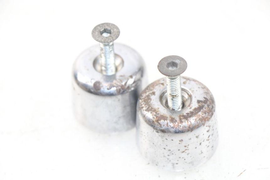 photo de PUNTA DEL MANUBRIO PIAGGIO MP3 LT 400 (2007 - 2012) - Zoom sullo stato d'uso