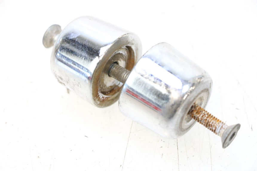 photo de Estremità del manubrio PIAGGIO MP3 RL 250 (2006 - 2010) - Dettaglio del componente