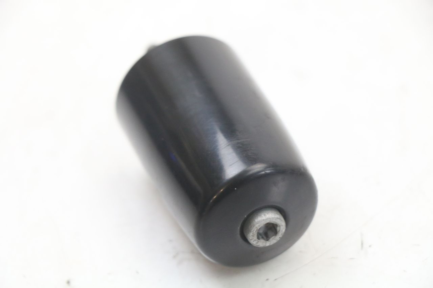 photo de TERMINALI MANUBRIO MOTO GUZZI NORGE 8V GT 1200 (2011 - 2016) - Zoom sullo stato d'uso