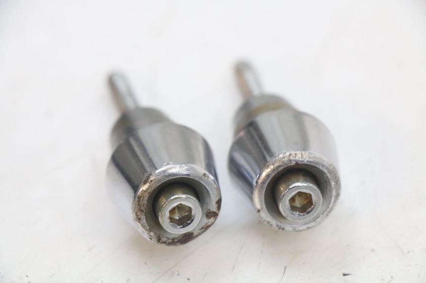 photo de PUNTA DEL MANUBRIO PEUGEOT STREETZONE 4T 50 (2018 - 2023) - Dettaglio del componente