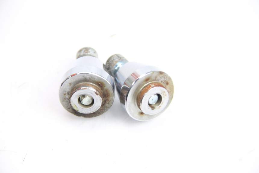 photo de Estremità del manubrio DAELIM S2 125 (2006 - 2007) - Dettaglio del componente