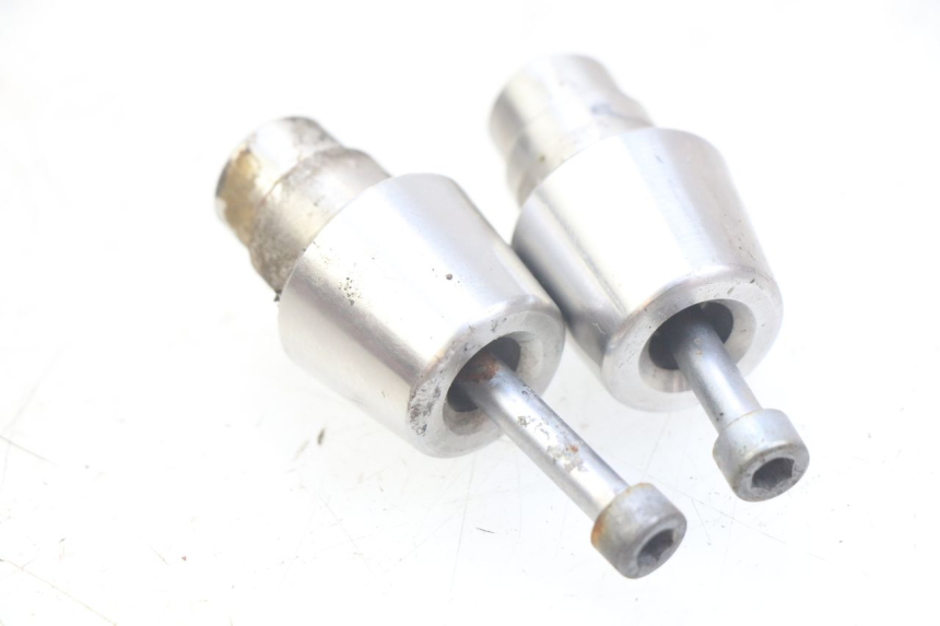 photo de PUNTA DEL MANUBRIO PEUGEOT SATELIS 125 (2010 - 2012) - Zoom sullo stato d'uso