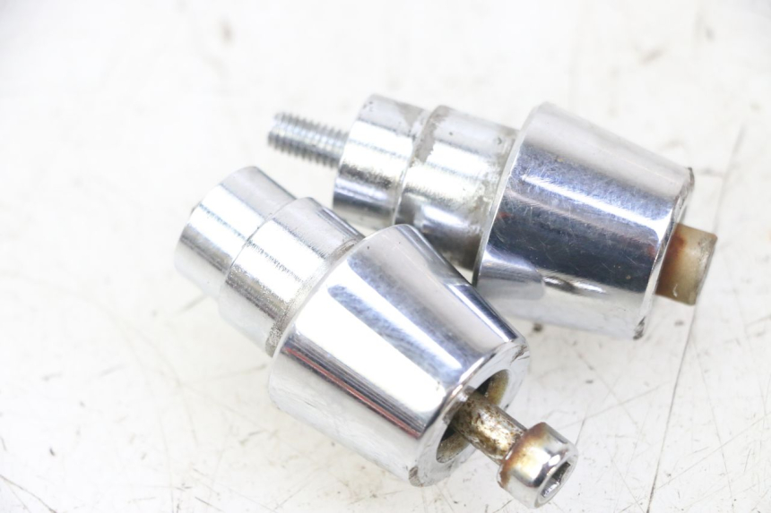 photo de TERMINALI MANUBRIO PEUGEOT SATELIS 125 (2013 - 2018) - Zoom sullo stato d'uso