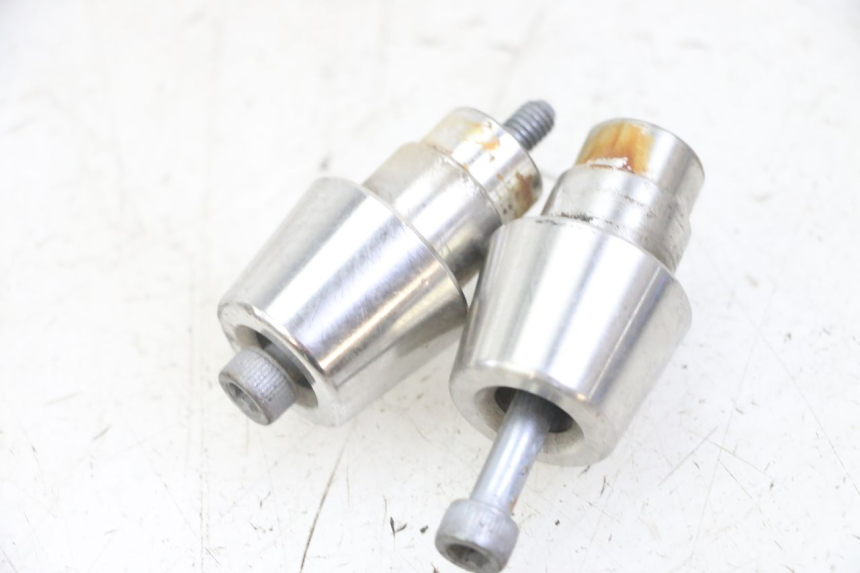 photo de TERMINALI MANUBRIO PEUGEOT SATELIS 125 (2013 - 2018) - Zoom sullo stato d'uso