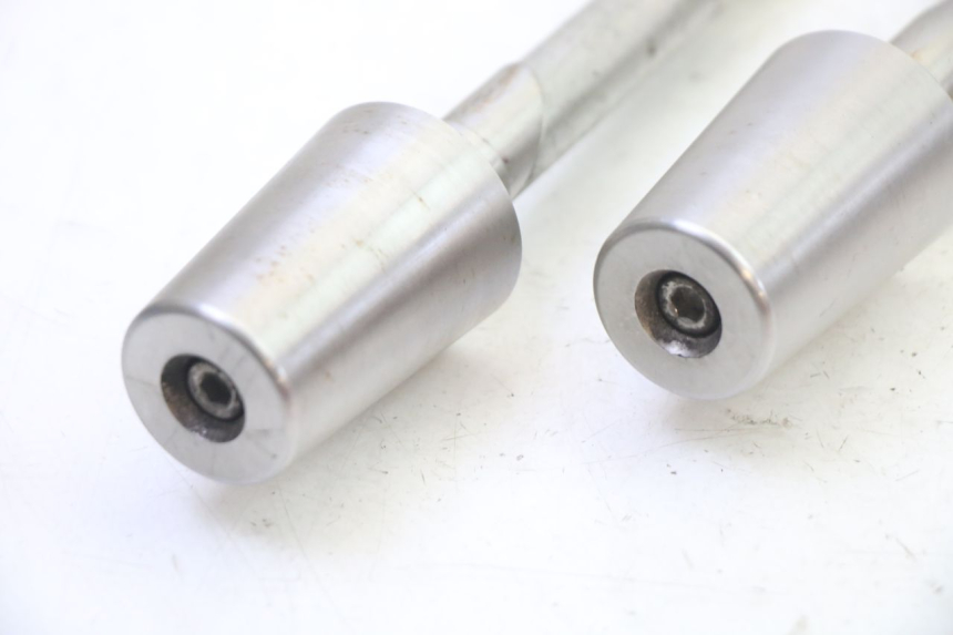 photo de TERMINALI MANUBRIO PEUGEOT SATELIS 250 (2006 - 2012) - Altra angolazione