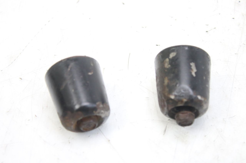 photo de PUNTA DEL MANUBRIO TRIUMPH SPRINT ST 955 (1999 - 2001) - Dettaglio del componente